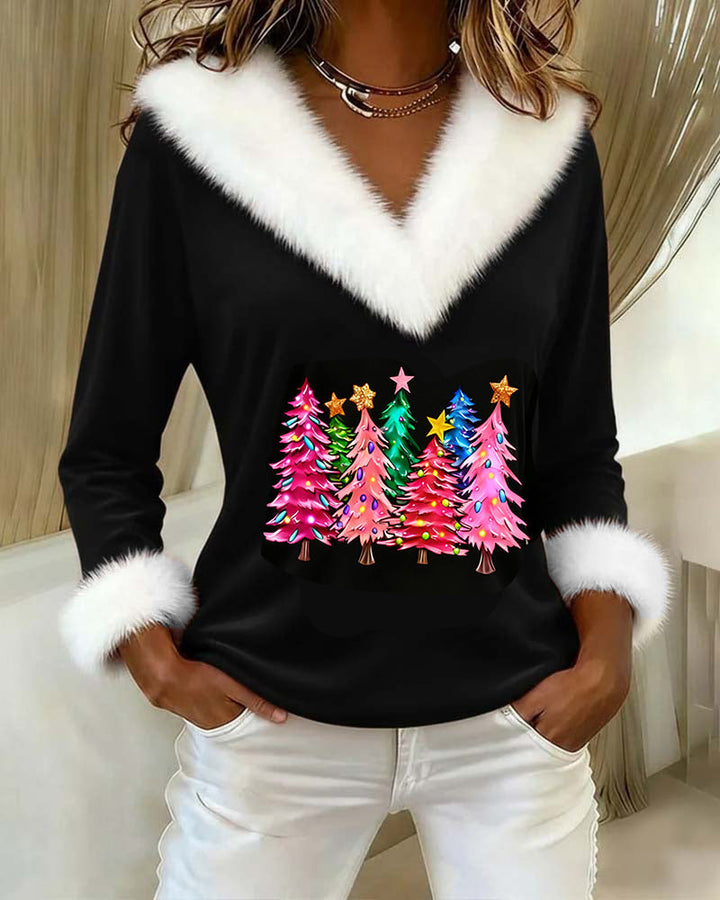 Jolie-Fleece Top with V-Neck and Christmas Tree Print
