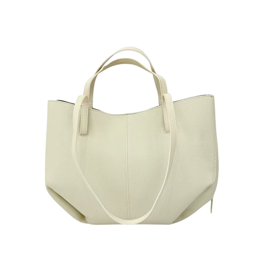 Noir Éminence Handbag