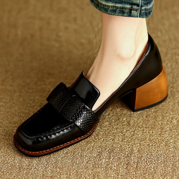 Contessa Knot Loafers