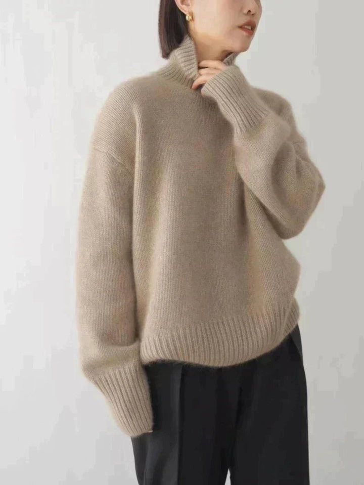 Amaya | Luxe Cashmere Turtleneck Sweater