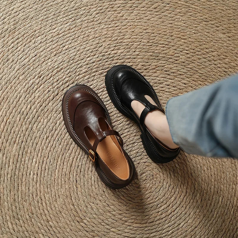 Mary Janes – Elegant Leather Shoe