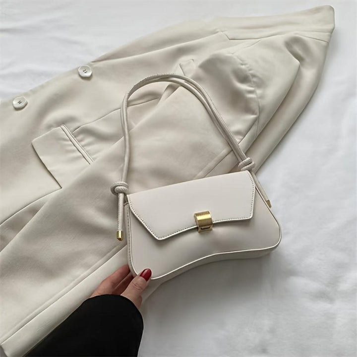 Daphne | Vintage Charm Shoulder Bag